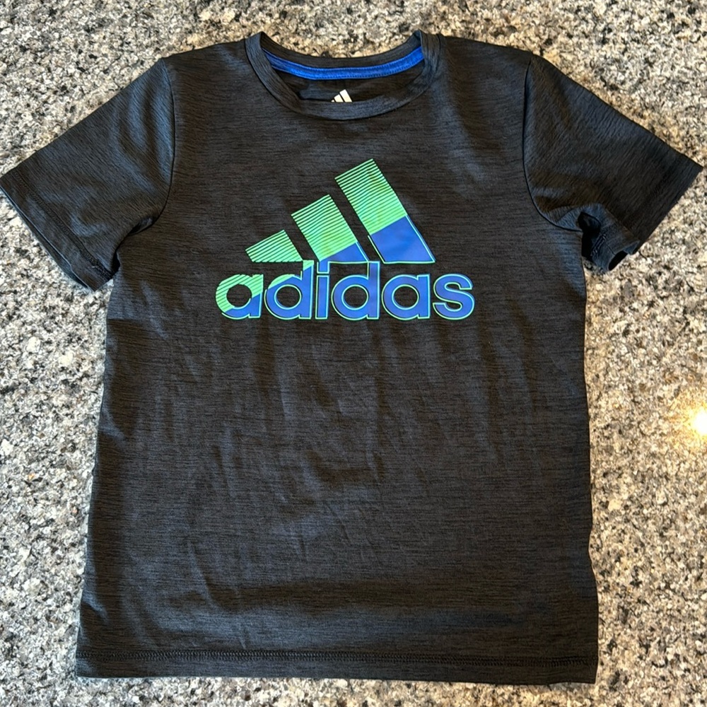 Dark Grey Adidas Aeroready TShirt size XS/7 with green and blue adidas logo